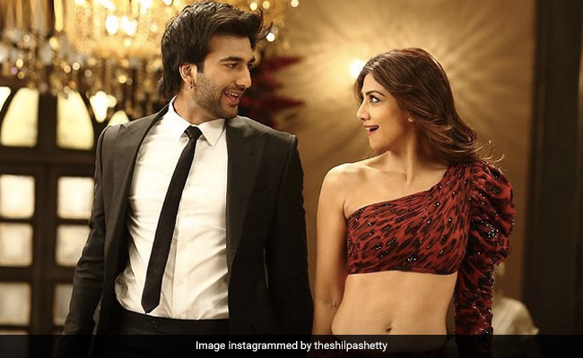 <I>Chura Ke Dil Mera 2.0</i>: A Glimpse Of Shilpa Shetty, Meezaan Jaaferi's <I>Hungama</i> On The Dance Floor