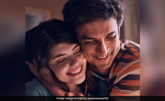 Sushant Singh Rajput को याद कर Sanjana Sanghi ने किया पोस्ट, बोलीं- आपके बारे में सोच रहे हैं...