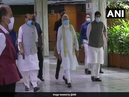 "हर मुद्दे पर चर्चा को तैयार" : मानसून सत्र से पहले सर्वदलीय बैठक में बोले PM मोदी "हर मुद्दे पर चर्चा को तैयार" : मानसून सत्र से पहले सर्वदलीय बैठक में बोले PM मोदी
