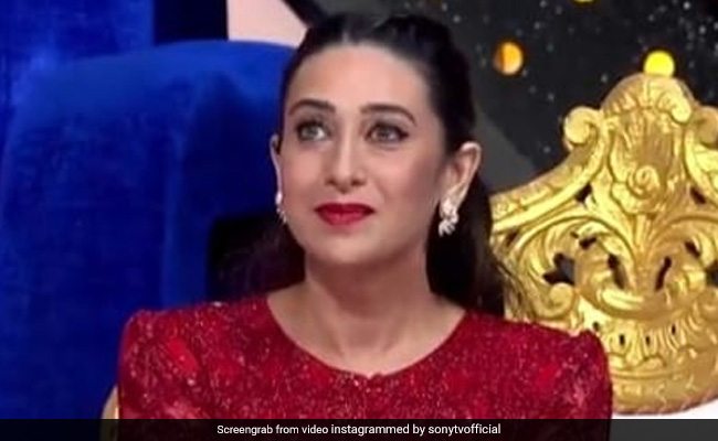 करीना कपूर ने बहन को दिया प्यारा सा सरप्राइज, देख करिश्मा कपूर हुईं भावुक...