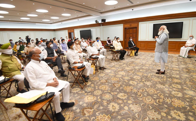 PM Modi Cabinet Reshuffle Highlights: Centre Approves Rs 23,100 Crore Emergency Package To Fight Covid