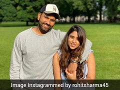Ritika Reveals One Problem She Faces While Posing For A Selfie With Rohit