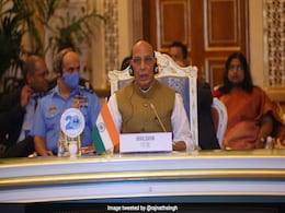 अफगान में बिगड़े हालात ने सुरक्षा को लेकर खड़े किए नए सवाल, भारत हर स्थिति से निपटने में सक्षम: राजनाथ सिंह अफगान में बिगड़े हालात ने सुरक्षा को लेकर खड़े किए नए सवाल, भारत हर स्थिति से निपटने में सक्षम: राजनाथ सिंह