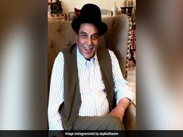 Dharmendra ने शेयर की समुद्र किनारे बैठे हुए सालों पुरानी अनदेखी Photo फोटो, बोले- सपनों के शहर में... Dharmendra ने शेयर की समुद्र किनारे बैठे हुए सालों पुरानी अनदेखी Photo फोटो, बोले- सपनों के शहर में...