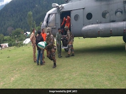 एमपी के बाढ़ प्रभावित विदिशा में वायुसेना दो हेलीकॉप्टर तैनात करेगी, भोपाल में बिजली बहाली पर काम जारी एमपी के बाढ़ प्रभावित विदिशा में वायुसेना दो हेलीकॉप्टर तैनात करेगी, भोपाल में बिजली बहाली पर काम जारी