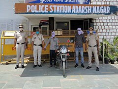 Delhi Man, 23, Robbed, Stabbed; Accused Arrested With Clues From SMS
