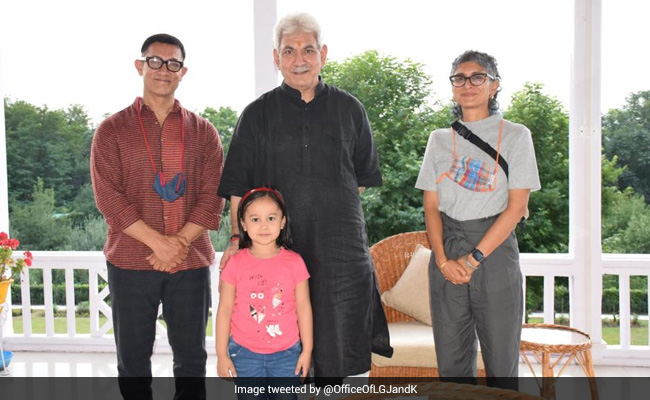 आमिर खान और किरण राव से मिले J&K के उपराज्यपाल, ट्वीट की तस्वीर