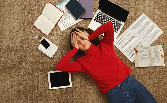 Online School May Be A Virtual Solution But Can Leave Students Suffering Emotionally And Socially