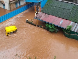 Rain Batters Maharashtra's Konkan, 6,000 Train Passengers Stranded Rain Batters Maharashtra's Konkan, 6,000 Train Passengers Stranded
