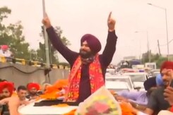 Navjot Sidhu Welcomed By Supporters In Amritsar Navjot Sidhu Welcomed By Supporters In Amritsar