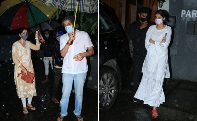 Ananya Panday, Along With Chunky And Bhavana Panday, Attends Grandmother Snehlata Panday's Prayer Meet