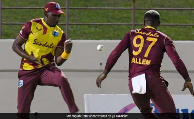 Video- ब्रावो से छूटा कैच तो एलेन ने पलक झपकते ही ले लिया, ऐसा कमाल देखकर क्रिकेट जगत भी हैरान