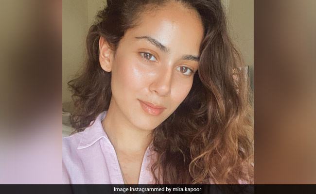 Spotted By The In-House Paparazzi, Mira Rajput Has Nowhere To Hide