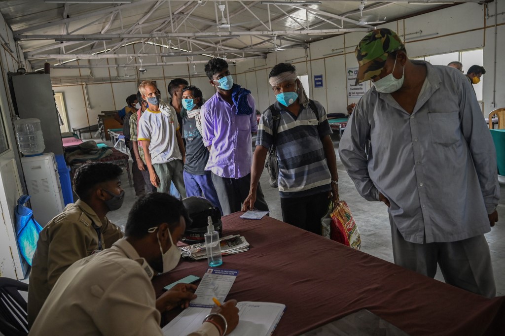 Delhi Reports 2,726 New Covid Cases, 6 Deaths