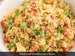 Weight Loss: Try This Keto Fried Rice Recipe For High Fat Indo-Chinese Meal Weight Loss: Try This Keto Fried Rice Recipe For High Fat Indo-Chinese Meal