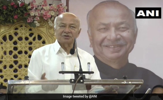 Man Arrested For Stealing Phone Of Ex Maharashtra Chief Minister SK Shinde