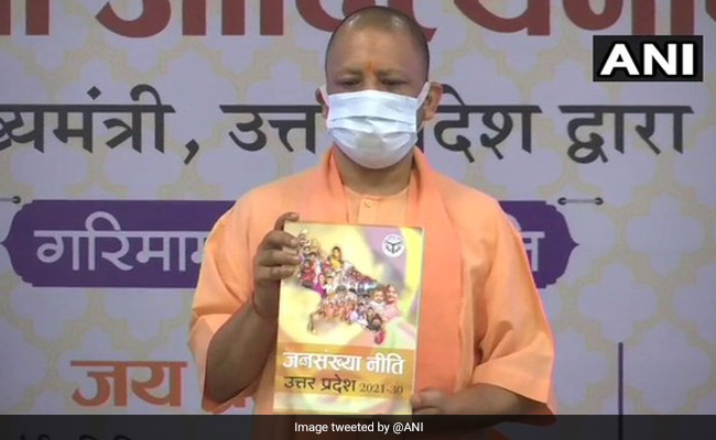 World Population Day: उत्तर प्रदेश में जनसंख्या नीति का ऐलान, जानें बढ़ती आबादी पर क्या बोले सीएम योगी