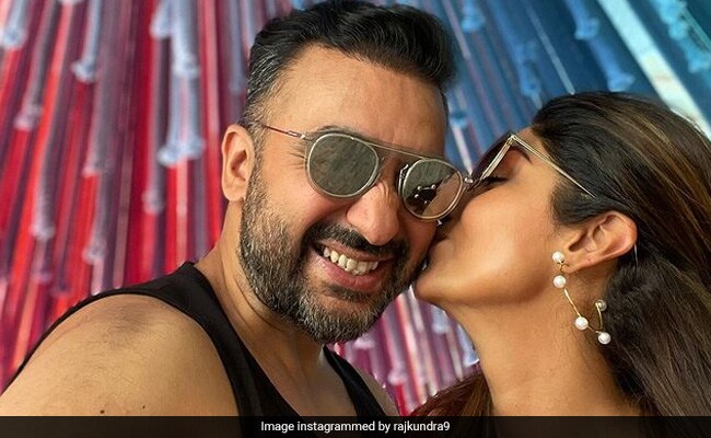 शिल्पा शेट्टी को बुर्ज खलीफा में अपार्टमेंट गिफ्ट कर चुके हैं राज कुंद्रा, जानें उनके महंगे गिफ्ट्स की लिस्ट