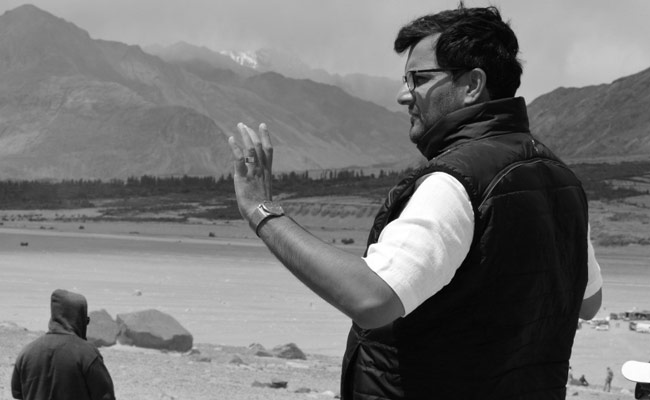 'शमशेरा' बड़े पर्दे जादू बिखेरने को तैयार, करण मल्होत्रा बोलें- मिक्सिंग के बाद मनाएंगे जन्मदिन