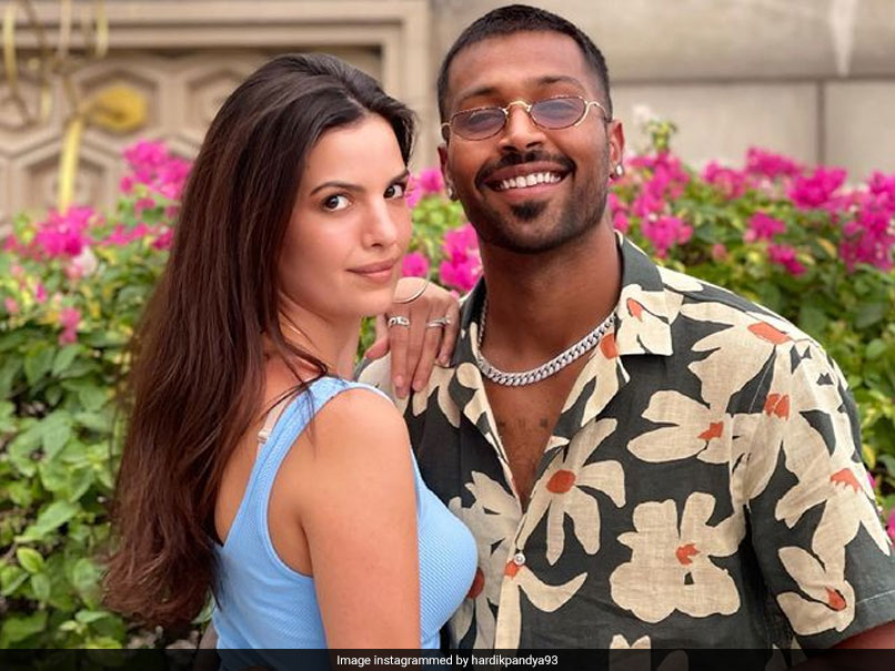 Natasa Stankovic Looks "Casually Cute" In Her Latest Insta Post. Read Hardik Pandya's Adorable Comment