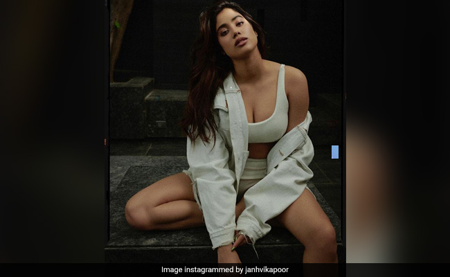 Janhvi Kapoor's White Mischief - See Pics
