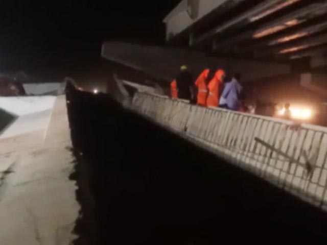 Visakhapatnam Flyover Collapse Kills 2, 5 People Rescued