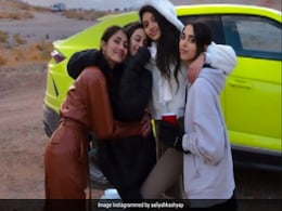 Group Hug For Aaliyah Kashyap, Alanna Panday And Friends In This Throwback Group Hug For Aaliyah Kashyap, Alanna Panday And Friends In This Throwback