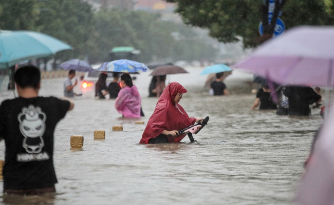 25 Killed In Central China Flood; Situation "Extremely Severe"
