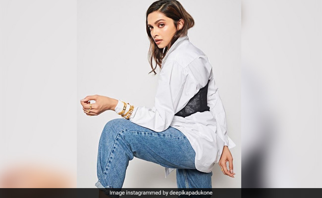 Deepika Padukone Crashes Clubhouse With Her Audio Festival 'Care Package'