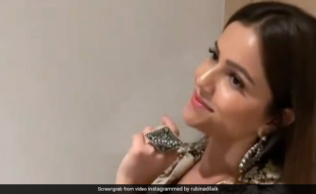 Rubina Dilaik ने शेयर किया BTS वीडियो, यूं एक्सप्रेशन देती आईं नजर...देखें Video