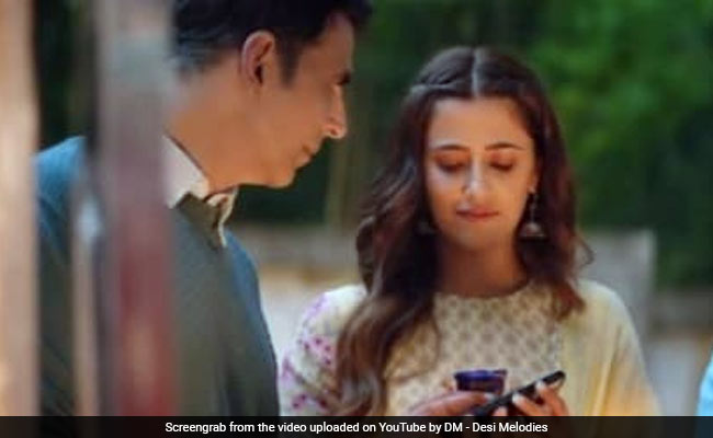 अक्षय कुमार और नुपूर सैनन का सॉन्ग 'फिलहाल 2' रिलीज होते ही पंहुचा 4 लाख के पार, देखें Video