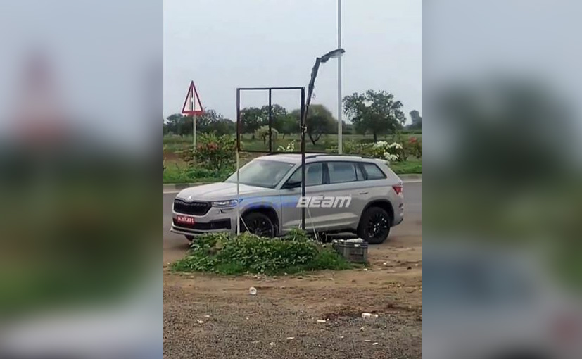 Skoda Kodiaq Facelift Spotted Testing Sans Camouflage
