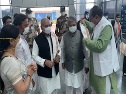 उत्तराखंड में नया मुख्यमंत्री चुनने के लिए BJP विधायक दल की बैठक शुरू, कई नेता हैं दावेदार उत्तराखंड में नया मुख्यमंत्री चुनने के लिए BJP विधायक दल की बैठक शुरू, कई नेता हैं दावेदार