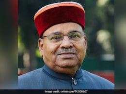 कर्नाटक की कांग्रेस सरकार की योजनाओं से 1.2 परिवार लोग गरीबी रेखा से ऊपर उठे : राज्यपाल कर्नाटक की कांग्रेस सरकार की योजनाओं से 1.2 परिवार लोग गरीबी रेखा से ऊपर उठे : राज्यपाल