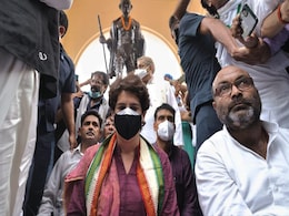 Priyanka Gandhi Vadra Begins 2-Day UP Visit With Silent Protest Priyanka Gandhi Vadra Begins 2-Day UP Visit With Silent Protest