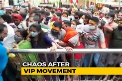 Ujjain Temple Stampede Amid VIP Visits Injures Many, Covid Rules Broken Ujjain Temple Stampede Amid VIP Visits Injures Many, Covid Rules Broken