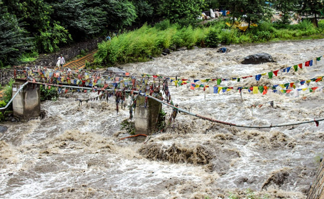 Himachal Floods: 11 Passengers Of Punjab Roadways Bus Still Missing, 3 Bodies Recovered In Shimla
