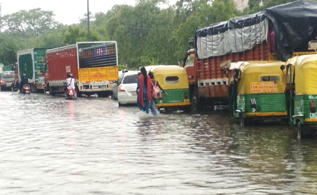 Waterlogging In Delhi And Gurgaon After Downpour, More Rain Likely