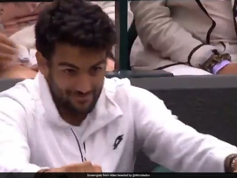 Wimbledon 2021: Nervous Matteo Berrettini Watches ...