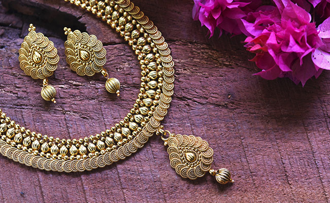 These Traditional Jewellery Pieces For Women Will Pair Beautifully With Every Ethnic Look