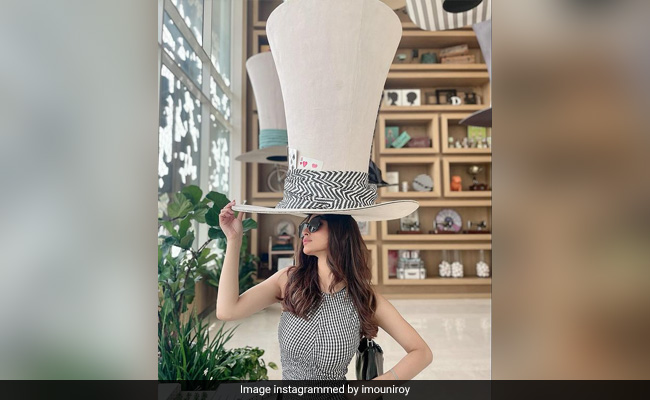 Guess Which <i>Alice In Wonderland</i> Character Mouni Roy Could Have Played? Read On To Find Out