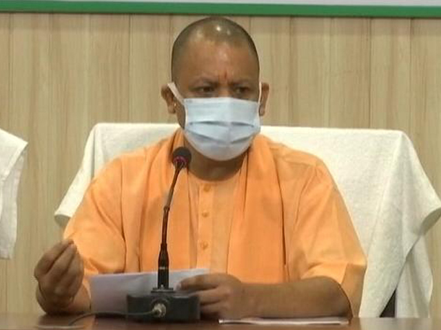 Kolkata Flyover In Yogi Adityanath "Development" Ad. Trinamool In Splits