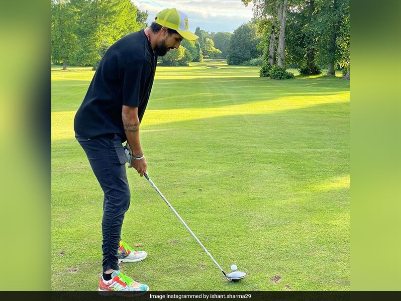 "Lambu Ji...": Yuvraj Singh Hilariously Trolls Ishant Sharma's Golf Skills