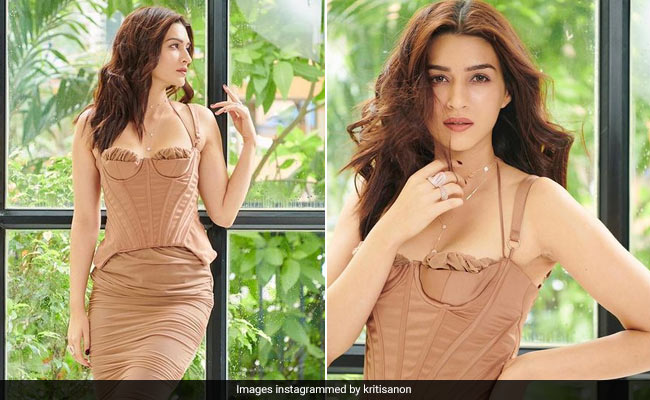 Kriti Sanon In A Chic Beige Corset Dress Is All The Fashion Inspiration Our Thursday Needs