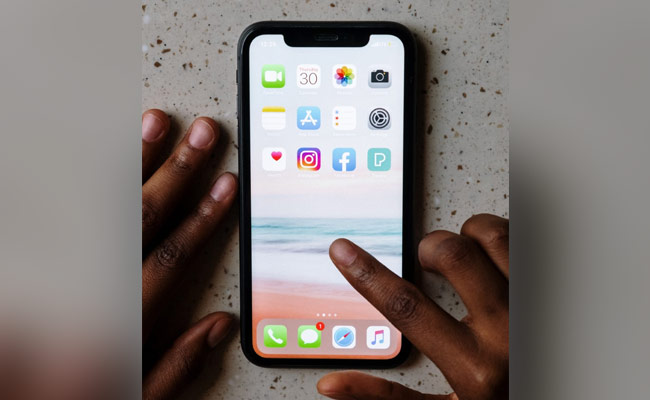 Before "Threat" Message, Centre's "High Severity" Warning Against Apple