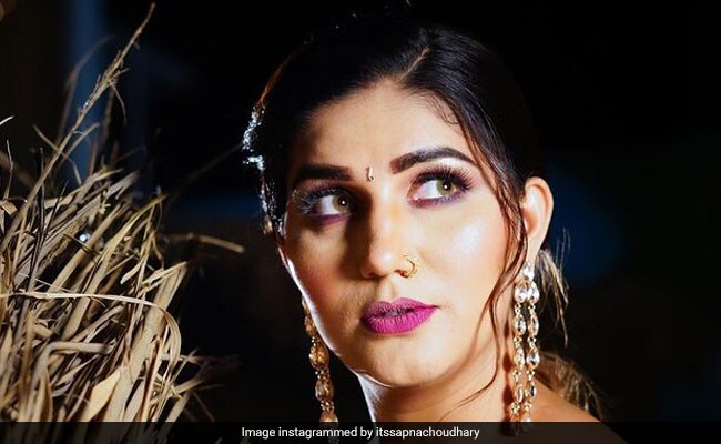 Sapna Chaudhary ने कैटरीना कैफ के 'चिकनी चमेली' सॉन्ग पर शेयर किया वीडियो, इस अंदाज में आईं नजर