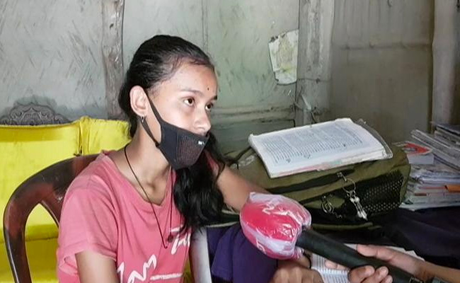 Assam Digital Divide: Village Students Get 4G Network, But No Smartphones