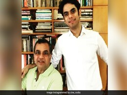 Paresh Rawal On Why He Didn't Launch Son Aditya: "I Don't Have That Kind Of Money" Paresh Rawal On Why He Didn't Launch Son Aditya: "I Don't Have That Kind Of Money"