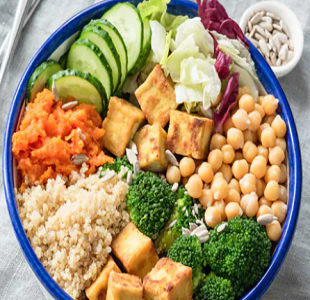 Diabetics should eat healthy and drink enough water to stay healthy