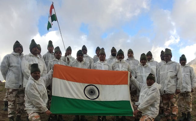 National Flag At 17,000 Feet, Border Police Celebrates Independence Day